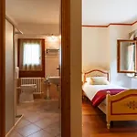 & Restaurant Al Trivio Hotel Altana