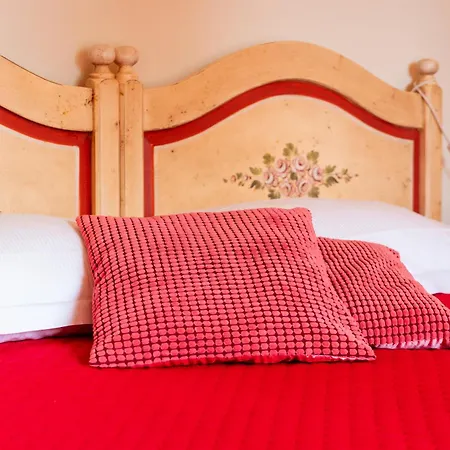 & Restaurant Al Trivio 3* Altana