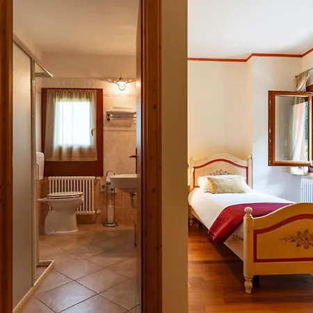 & Restaurant Al Trivio Hotel Altana