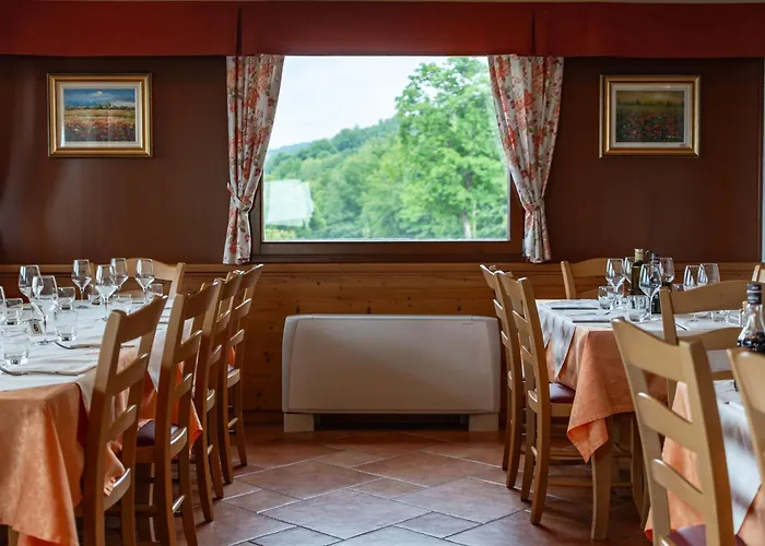 & Restaurant Al Trivio Altana