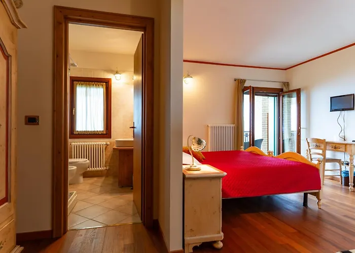 & Restaurant Al Trivio Szálloda Altana